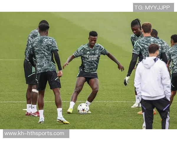 重磅专题探讨武汉篮球队的管理创新与欧冠足球的未来发展趋势