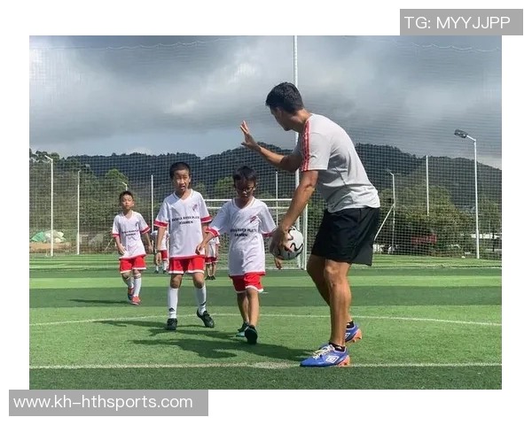 体育实时数据黄磊专访揭秘足球成功秘诀与背后故事分享